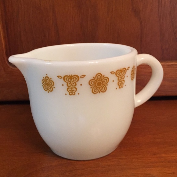 Vintage Pyrex Milk Glass Gold Butterfly Creamer - Picture 2 of 6